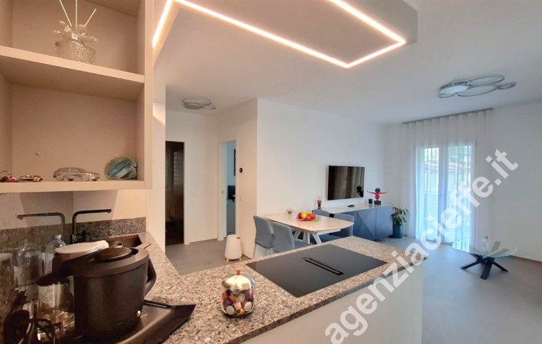 Appartamento in vendita a Avenza (Carrara) - Foto 2