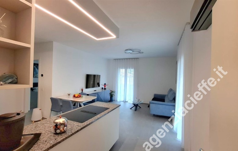 Appartamento in vendita a Avenza (Carrara) - Foto 3