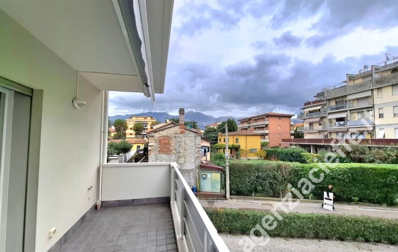 Appartamento in vendita a Avenza (Carrara) - Foto 1