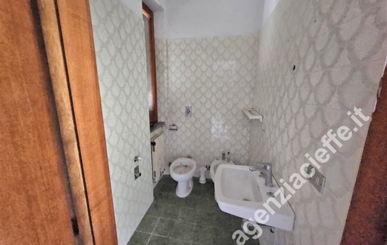 Casa bi-trifamiliare in vendita a Marina Di Massa (Massa) - Foto 5