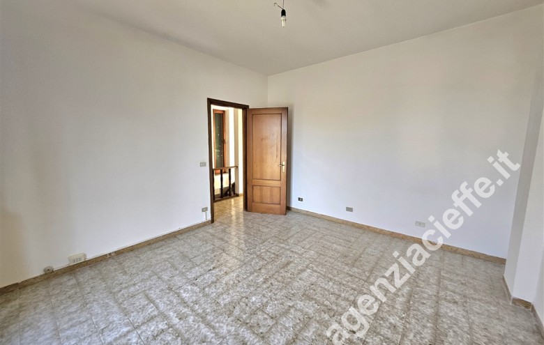 Casa bi-trifamiliare in vendita a Marina Di Massa (Massa) - Foto 11