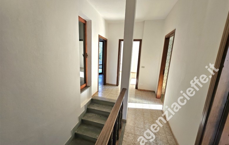 Casa bi-trifamiliare in vendita a Marina Di Massa (Massa) - Foto 9