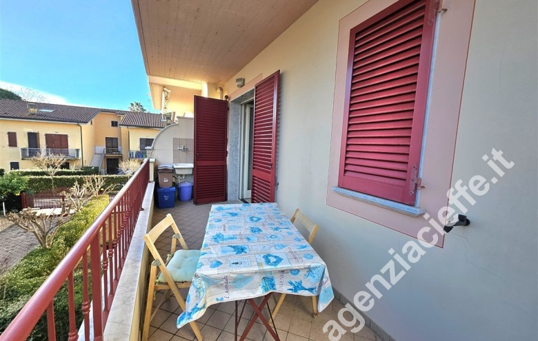 Appartamento in vendita a Marina Di Massa (Massa) - Foto 1