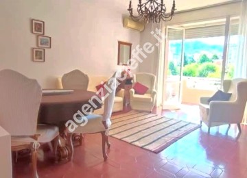 Massa – zona centro, adiacen