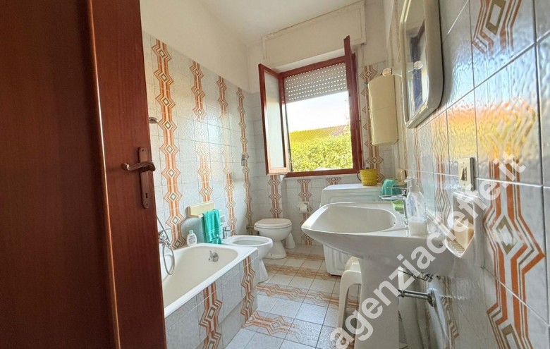 Appartamento in vendita a Marina Di Massa (Massa) - Foto 7