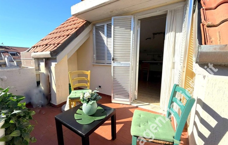 Appartamento in vendita a Marina Di Massa (Massa) - Foto 8