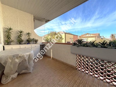 Marina di Massa, appartamento ...