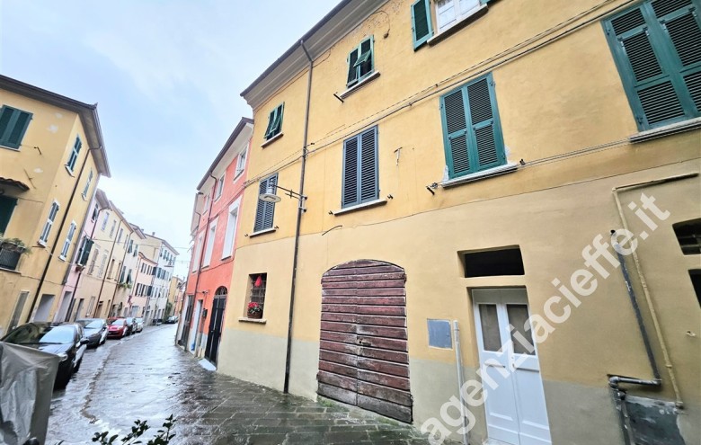 Appartamento indipendente in vendita a Massa - Foto 15