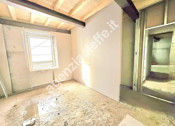 Massa, appartamento ristruttur