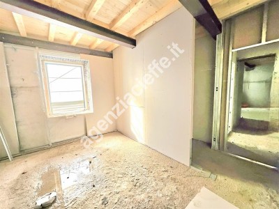 Massa, appartamento ristruttur...