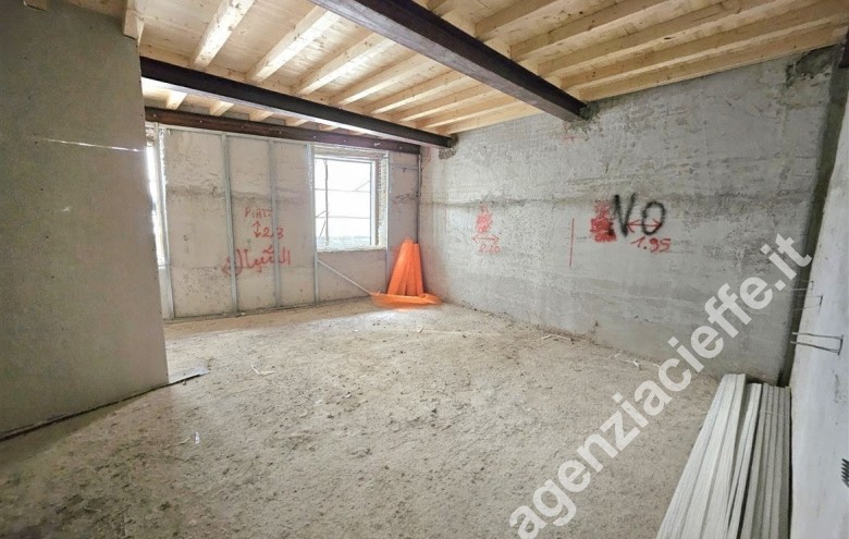 Appartamento in vendita a Massa - Foto 9