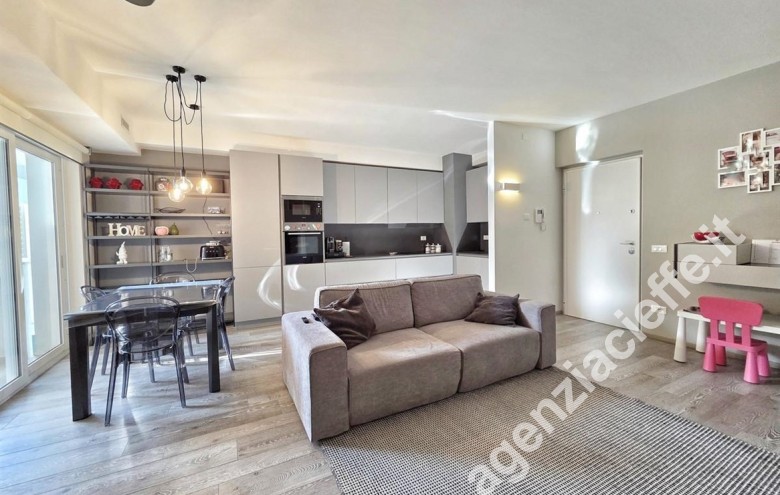 Appartamento in vendita a Massa - Foto 2