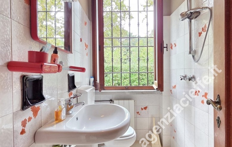 Villa - villetta in vendita a Marina Di Massa (Massa) - Foto 14