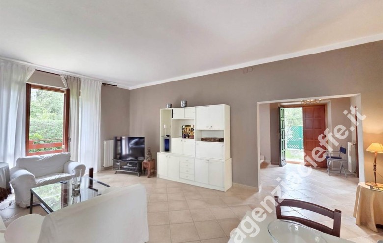 Villa - villetta in vendita a Marina Di Massa (Massa) - Foto 6