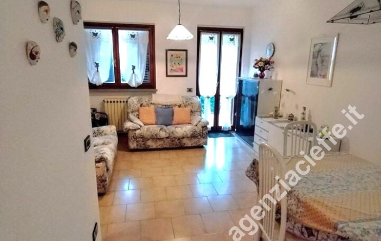 Villetta a schiera in vendita a Marina Di Massa (Massa) - Foto 2