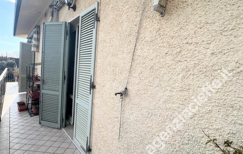 Appartamento indipendente in vendita a Cervaiolo (Montignoso) - Foto 8