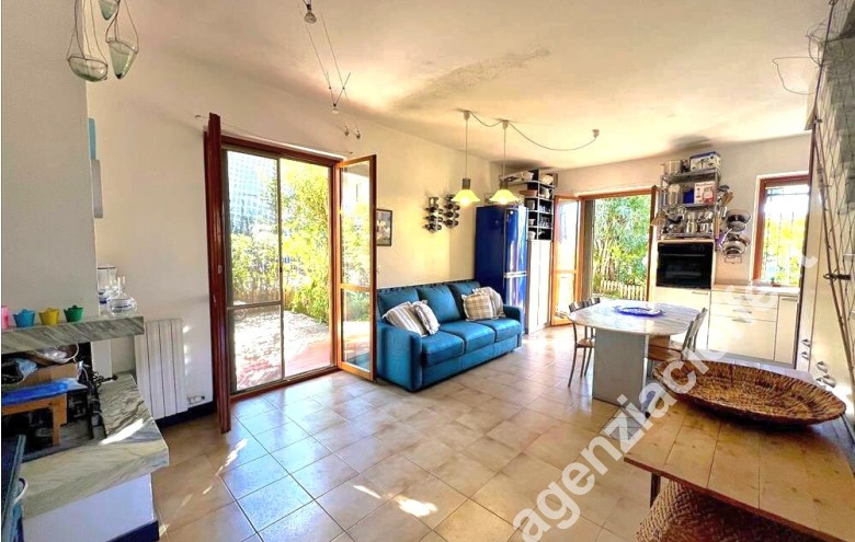 Villetta a schiera in vendita a Marina Di Massa (Massa) - Foto 3