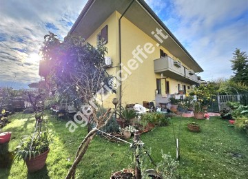 Marina di massa – elegante v