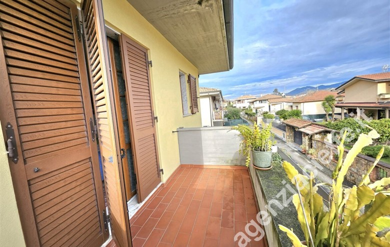 Casa bi-trifamiliare in vendita a Marina Di Massa (Massa) - Foto 18