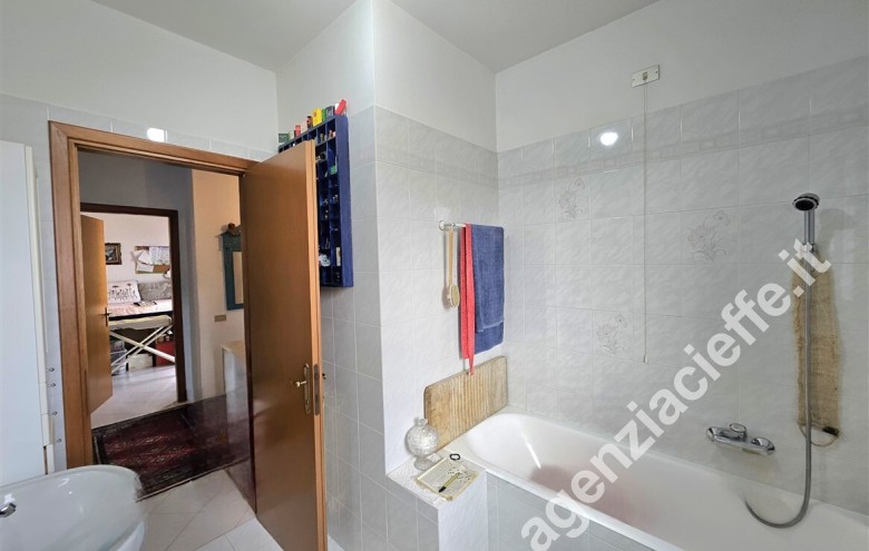 Casa bi-trifamiliare in vendita a Marina Di Massa (Massa) - Foto 15