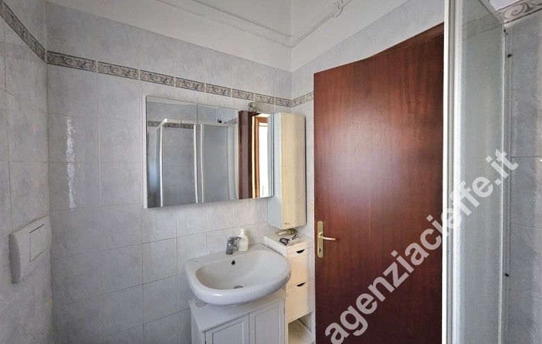 Casa bi-trifamiliare in vendita a Marina Di Massa (Massa) - Foto 9