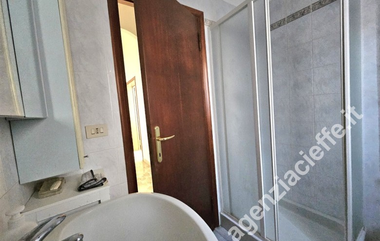 Casa bi-trifamiliare in vendita a Marina Di Massa (Massa) - Foto 10