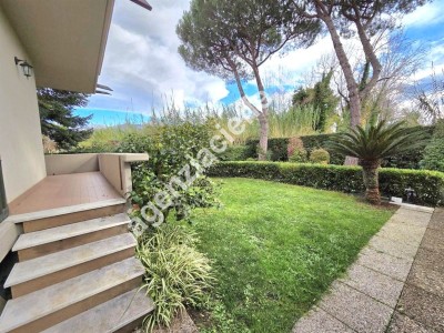 Ronchi, a soli 500 metri dal m...