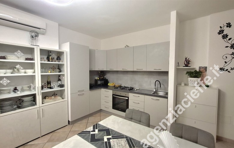 Appartamento in vendita a Marina Di Massa (Massa) - Foto 5