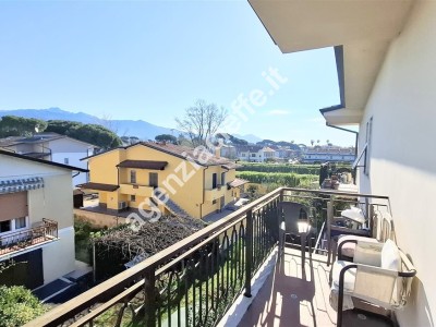 Marina di Massa – appartamen...