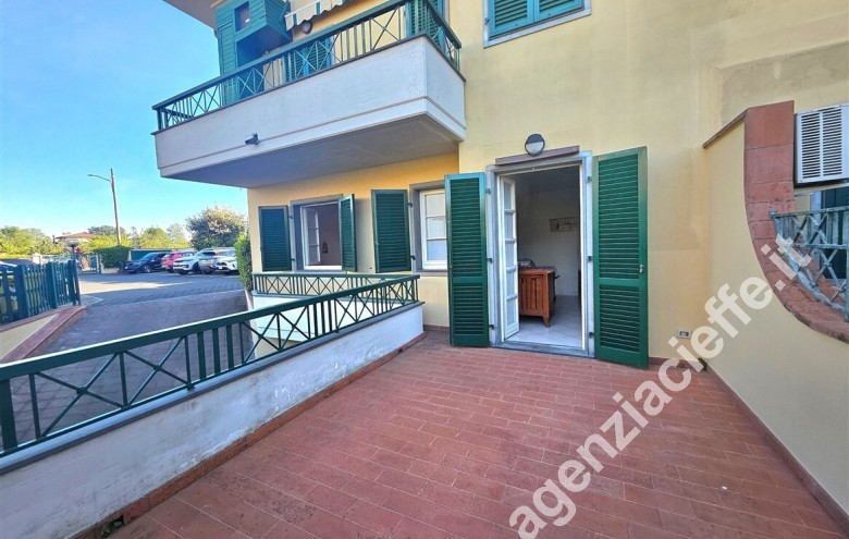 Appartamento in vendita a Marina Di Massa (Massa) - Foto 25