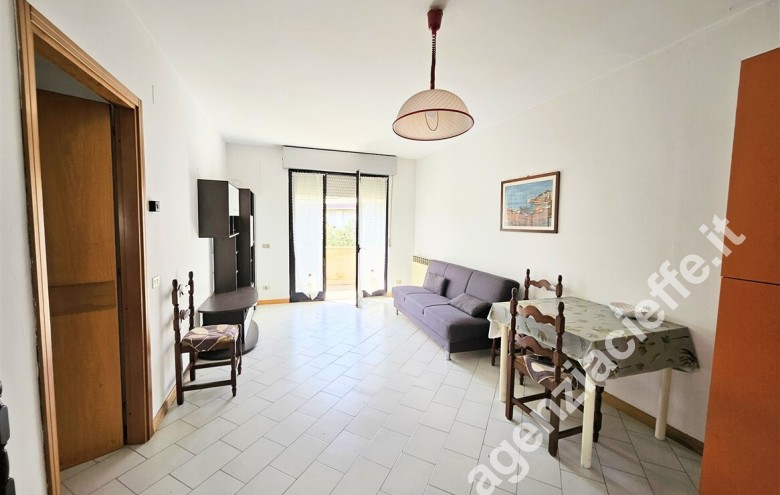 Appartamento in vendita a Marina Di Massa (Massa) - Foto 2