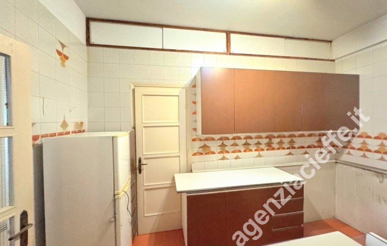 Appartamento in vendita a Marina Di Massa (Massa) - Foto 8