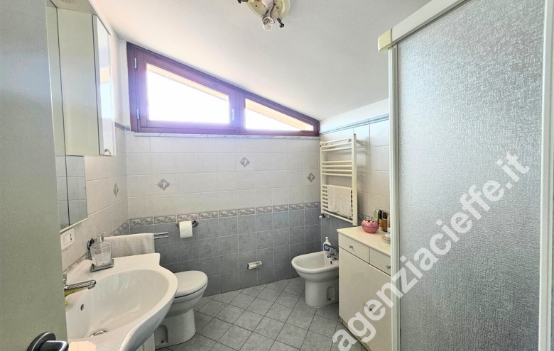 Appartamento indipendente in vendita a Marina Di Massa (Massa) - Foto 20