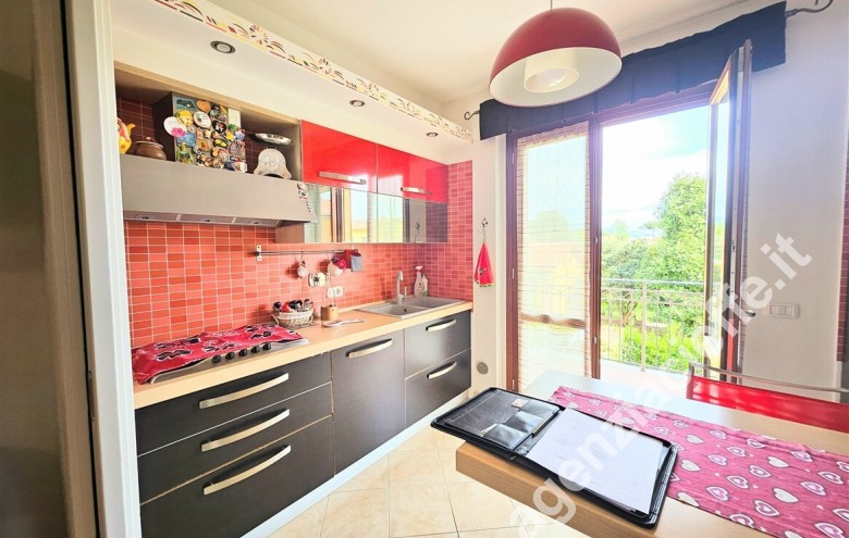 Appartamento indipendente in vendita a Marina Di Massa (Massa) - Foto 6