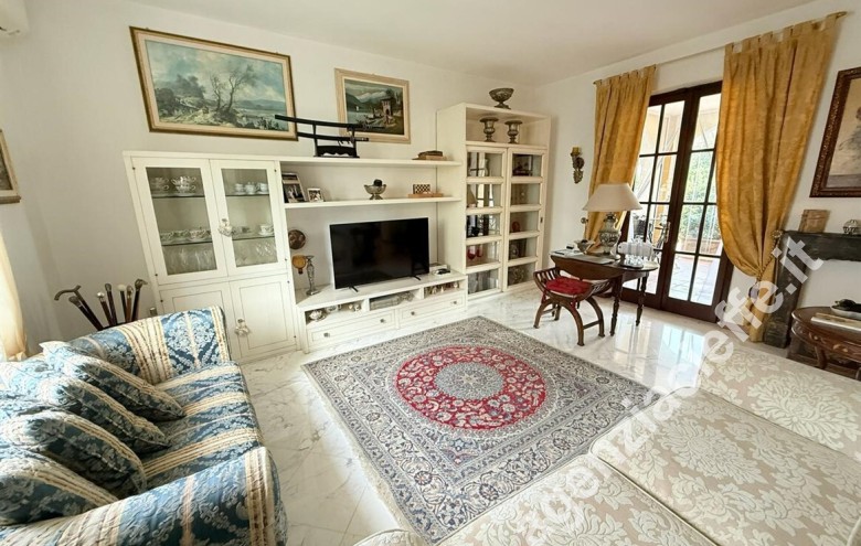 Villa - villetta in vendita a Marina Di Massa (Massa) - Foto 4