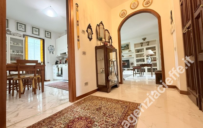 Villa - villetta in vendita a Marina Di Massa (Massa) - Foto 12