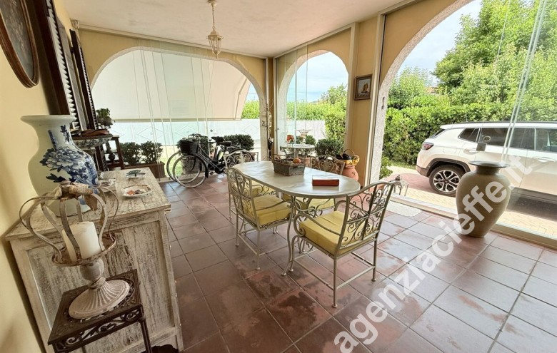 Villa - villetta in vendita a Marina Di Massa (Massa) - Foto 8
