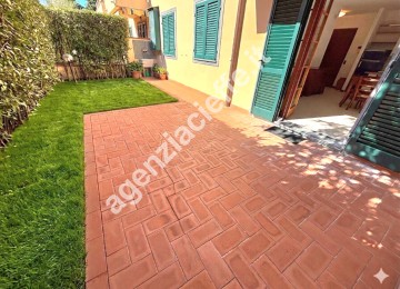 Ronchi, appartamento di circa