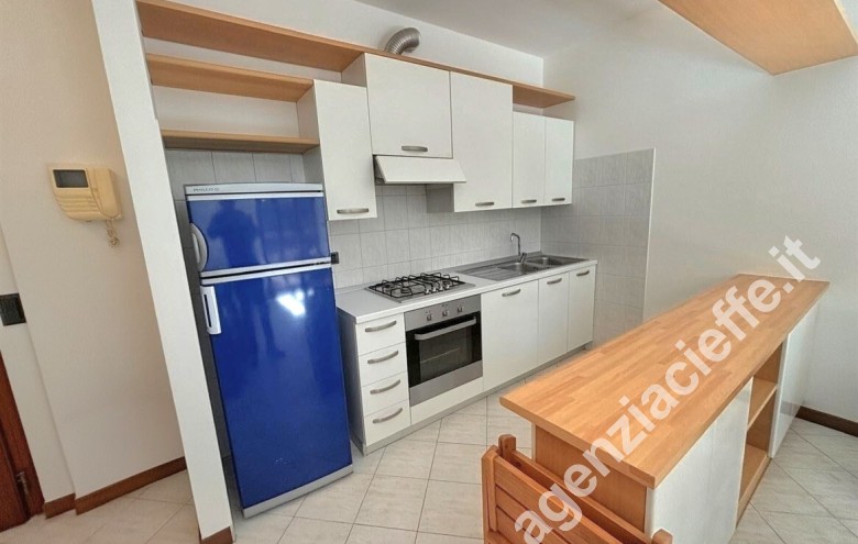 Appartamento in vendita a Marina Di Massa (Massa) - Foto 3