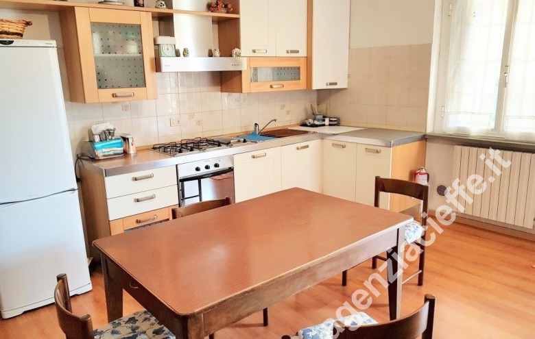 Appartamento indipendente in vendita a Marina Di Massa (Massa) - Foto 9