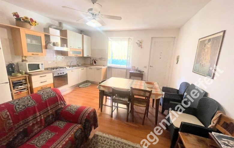 Appartamento indipendente in vendita a Marina Di Massa (Massa) - Foto 6