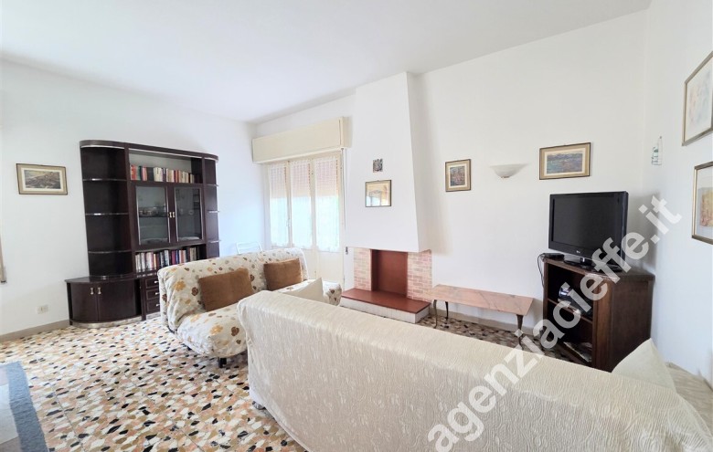 Appartamento in vendita a Marina Di Massa (Massa) - Foto 4