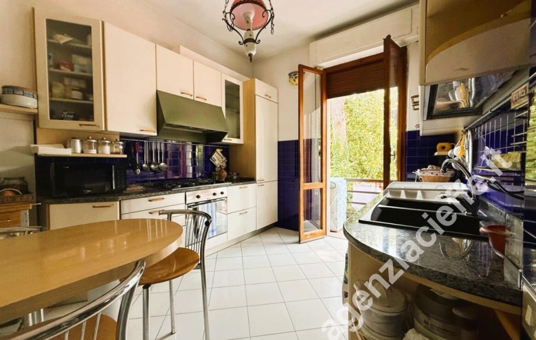 Casa bi-trifamiliare in vendita a Marina Di Massa (Massa) - Foto 20