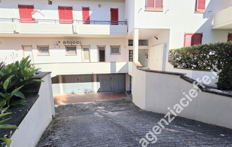 Negozio in vendita a Marina Di Massa (Massa) - Foto 15