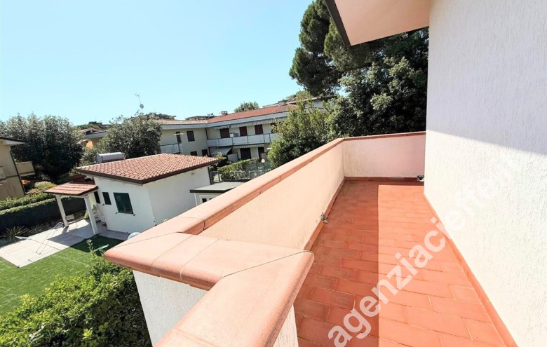 Appartamento in vendita a Marina Di Massa (Massa) - Foto 16