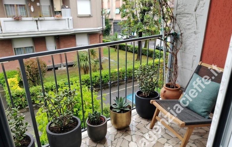 Appartamento in vendita a Marina Di Massa (Massa) - Foto 1