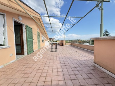 Massa – appartamento in loca...