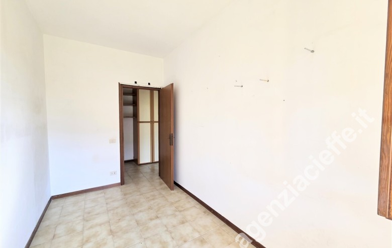 Appartamento indipendente in vendita a Marina Di Massa (Massa) - Foto 9
