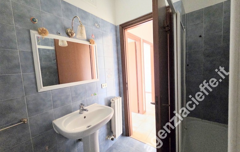Appartamento indipendente in vendita a Marina Di Massa (Massa) - Foto 12