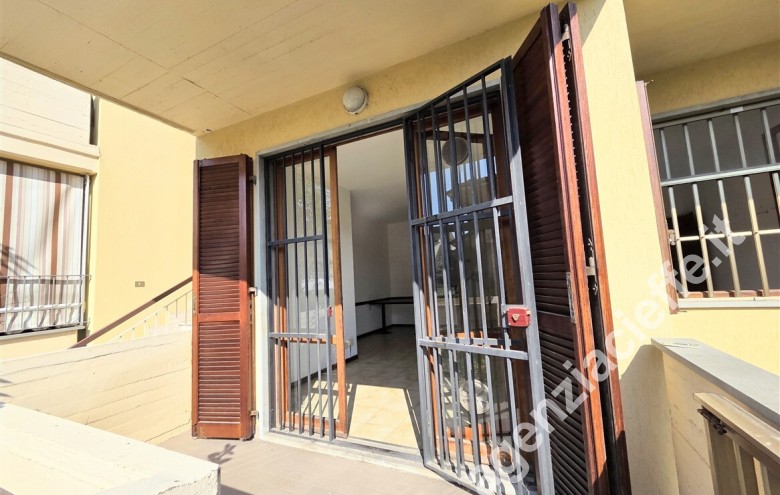 Appartamento indipendente in vendita a Marina Di Massa (Massa) - Foto 2